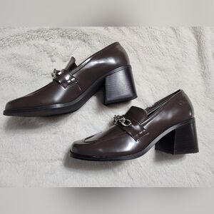 Calvin Klein Brown Venty Loafter Size 10